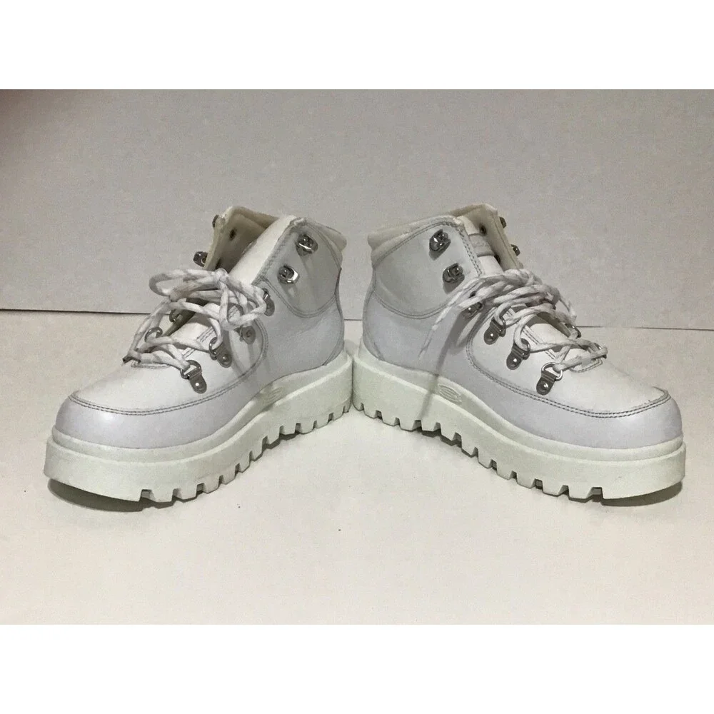 Skechers Shindigs Renegade Sneaker Sz 7 White Leather Chunky Boots Retro Chic